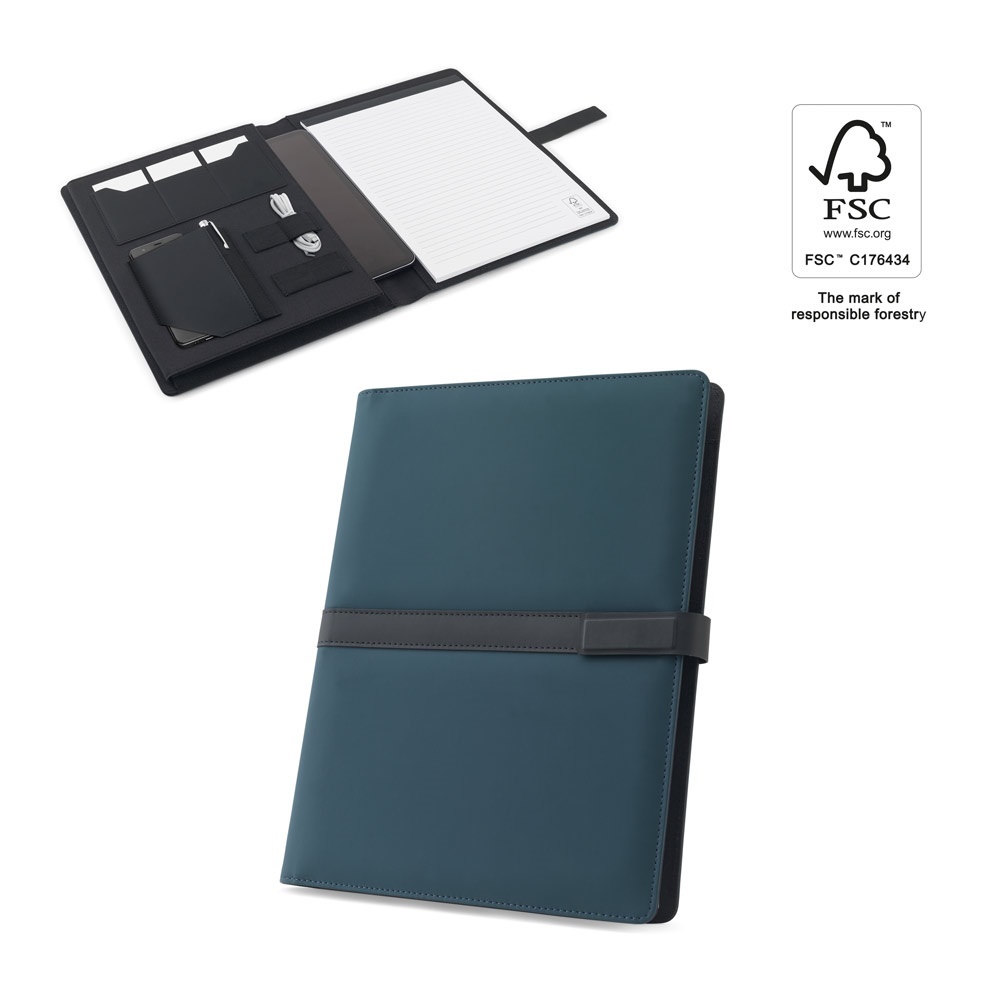 SANDERSON FOLDER. Cartella A4 in PU (riciclato al 50%) con chiusura magnetica e blocco note con pagine a righe - 93656